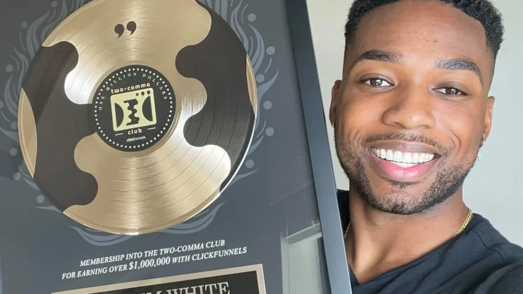 Former TV Reality Star & 7-figure Entrepreneur Reputation Protected from Negative Reddit Threads 74 Entrepreneur holding a business achievement award, online reputation case study